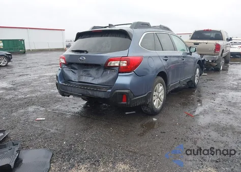 2018 Subaru Outback 2.5I Premium из США, поврежденный, VIN 4S4BSAHC0J3211136